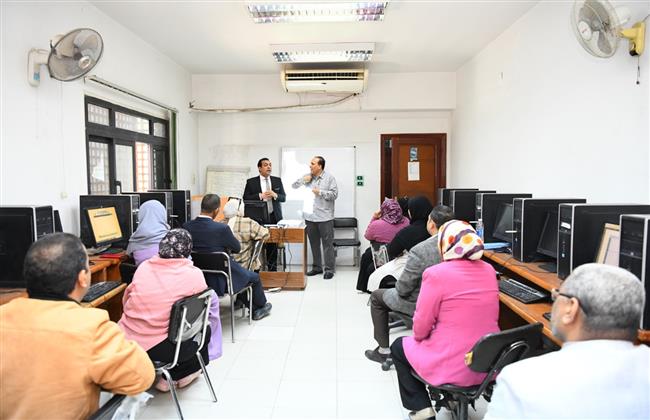 ورشة عمل لمديري المراكز التكنولوجية حول مطابقة ملفات التصالح بقنا