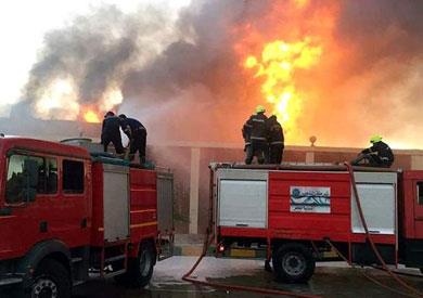 إخماد حريق شقتين سكنيتين في أوسيم والهرم دون إصابات