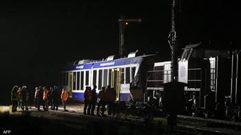  إصابة 30 شخصا في حادث تصادم قطارين ترام شمالي ألمانيا