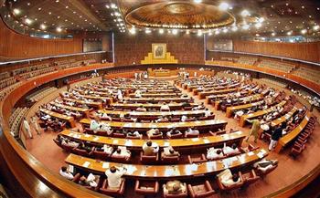   الجمعة المقبلة.. البرلمان الباكستاني يجتمع لسحب الثقة من عمران خان