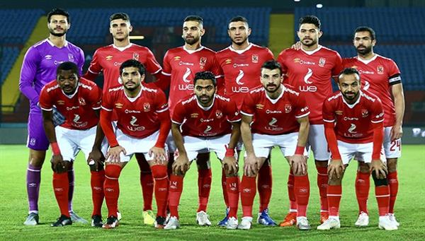 الأهلى يضع برنامجا غذائيا للاعبين خلال توقف الدورى تجنبا لزيادة الأوزان