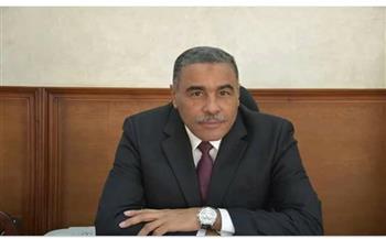 محافظ مطروح يهنئ الأمهات المثاليات.. صور 
