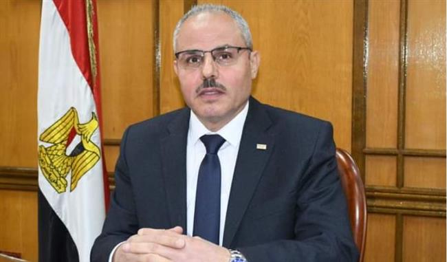 جامعة قناة السويس تعلن عن حاجتها لشغل وظيفة عميد طب الأسنان