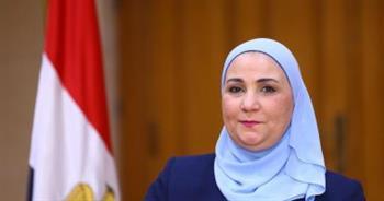 وزيرة التضامن: حضرت محاضرتين في كلية طب الأسنان .. وكنت بمثل في مسرح الجامعة