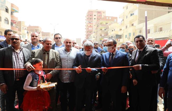 محافظ المنيا يفتتح معرض «أهلا رمضان» بمراكز مغاغة وبني مزار وسمالوط 