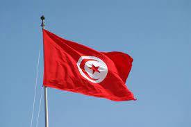   تونس تغلظ عقوبات المضاربة غير المشروعة بالسجن والغرامات المالية