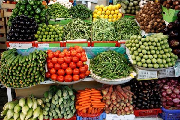 أسعار الخضروات والفاكهة بعد يوم من ارتفاع سعر الدولار