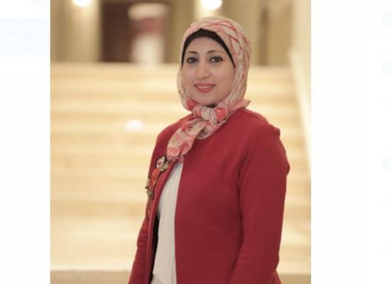 هند يحيى تقدم ورقة بحثية جديدة عن الميتافيرس والخصوصية الرقمية