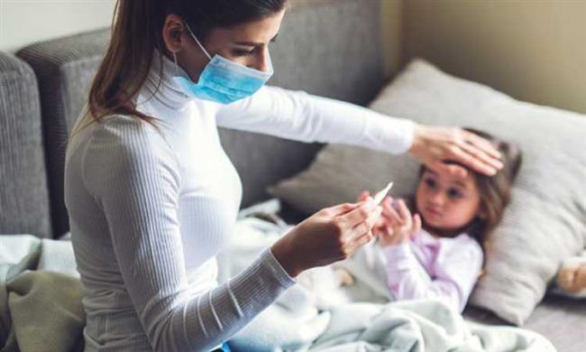 بـ 5 خطوات.. ماذا تفعل فى حالة إصابة طفلك بكورونا؟
