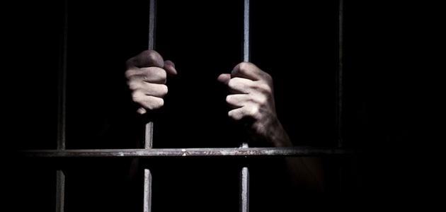 بتهمة الاتجار فى الهيروين.. السجن 6 سنوات لربة منزل ومحاسب بالخصوص 