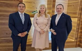   السفير المصري في صربيا يبحث تعزيز التعاون في مجال الطيران المدني مع صربيا