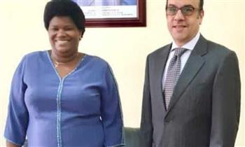   السفير المصرى فى بوجمبورا يلتقى وزيرة الصحة البوروندية 