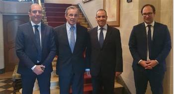   السفير المصري يبحث ملفات التعاون الاقتصادي والسياسي مع أعضاء البرلمان الأوروبي
