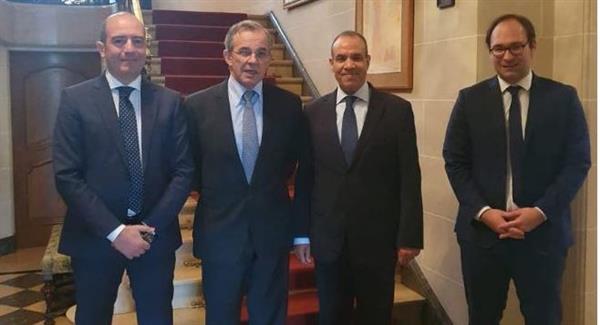 السفير المصري يبحث ملفات التعاون الاقتصادي والسياسي مع أعضاء البرلمان الأوروبي