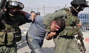   الاحتلال الإسرائيلي يعتقل 5 فلسطنين من محافظة الخليل