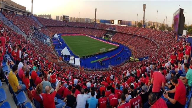 بدء توافد الجماهير على استاد القاهرة