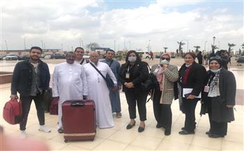   "السياحة" تتابع الإجراءات الخاصة بسفر المعتمرين المصريين لأداء مناسك العمرة 