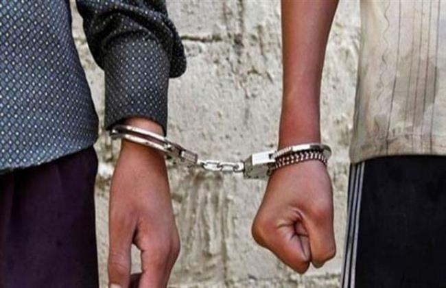 القبض على شقيقين بتهمة قتل عمهما وإصابة ابنه في الحوامدية