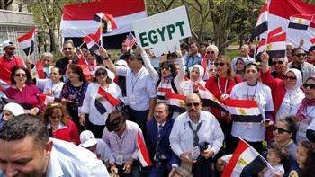   «ادعم بلدك بدولار »... مبادرة المصريين بالخارج لدعم بلدهم 