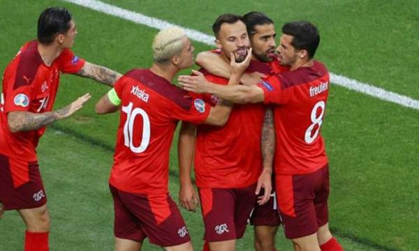 سويسرا ضيفا ثقيلا على إنجلترا فى مباراة ودية استعدادا لكأس العالم