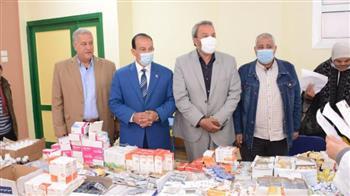 علاج 1324 مواطناً بالمجان فى قافلة طبية لجامعة طنطا بـ«زفتى»