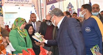   محافظ المنيا يفتتح معرض «أهلاً رمضان» بمركز مطاي لتوفير السلع الأساسية