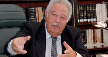 محافظ الجيزة ينعي محمد رجائي عطية نقيب المحامين