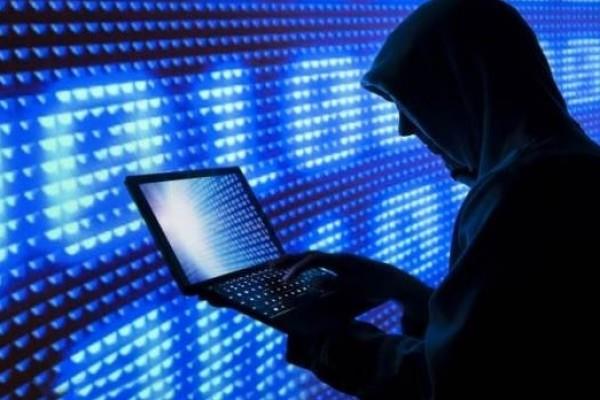 ما حكم اختراق بعض الموظفين لشبكات النت الموجودة في العمل