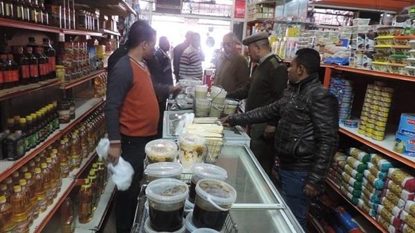 مباحث التموين تنجح في ضبط 1282 قضية بمضبوطات 135 طنا 