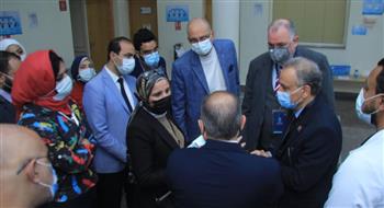   وفد من الكلية الملكية للأطباء والجراحين بجلاسكو يزور المنشآت الصحية ببورسعيد
