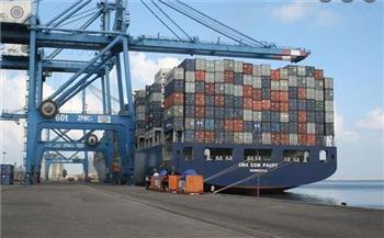   تداول 26 سفينة للحاويات والبضائع العامة بميناء دمياط