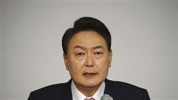   الرئيس الكورى الجنوبى المنتخب يهاتف زيلينسكى 