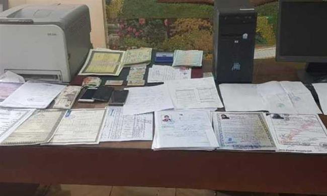 القبض على مزورى المحررات الرسمية بالمعصرة