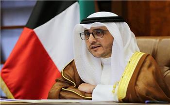   وزير الخارجية الكويتي يبحث مع نظيره الأيرلندي التطورات الدولية