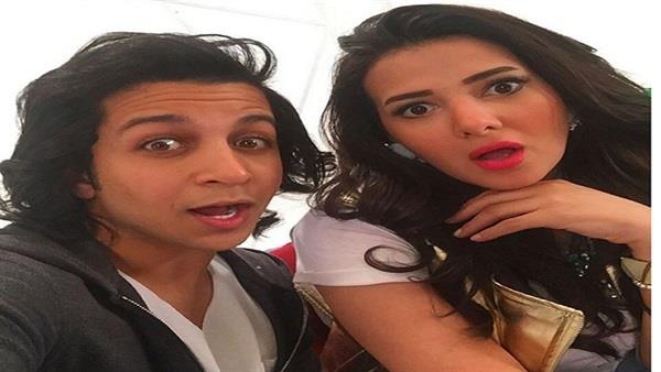 حقيقة خلاف بين دنيا سمير غانم والمنتج هشام جمال 