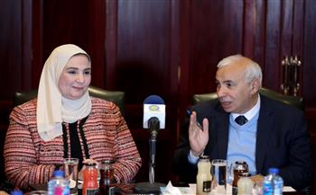   وزيرة التضامن: الرئيس يولي اهتماما غير مسبوق بالحفاظ على كيان الأسرة المصرية
