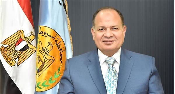 محافظ أسيوط يهنئ الرئيس السيسي والشعب المصري بمناسبة حلول شهر رمضان
