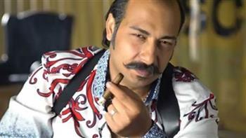 محمد ثروت يجسد دور شكيب المحامي في مسلسله الرمضاني "فاتن أمل حربي"