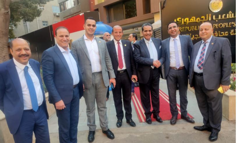 قيادات ونواب «مستقبل وطن» يهنئون أمين «الشعب الجمهوري» بالجيزة لافتتاح المقر الجديد