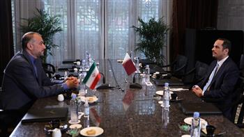   وزیر الخارجیة الإيراني یلتقي نظیره القطري في الصین