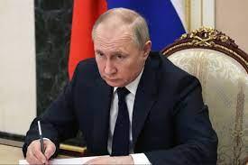   بوتين يوقع مرسوما بشأن تجارة الغاز مع البلدان "غير الصديقة" بالروبل