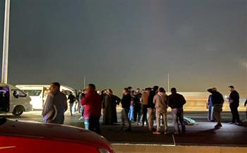   مصرع 7 أشخاص فى حادث انقلاب سيارة على طريق الكوامل بسوهاج