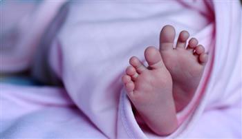 العثور على طفل حديث الولادة ملقى بأحد الطرق في الشرقية