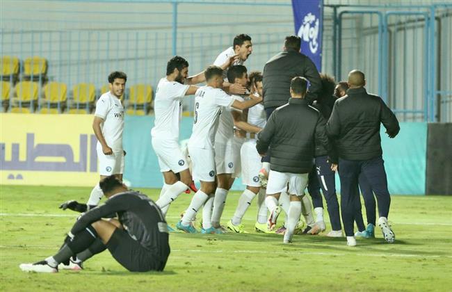 بيراميدز يهزم المقاولون وينتزع صدارة الدورى من الأهلى