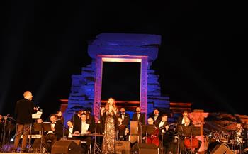    محافظ قنا يشهد اليوم الثاني من مهرجان دندرة للموسيقي والغناء