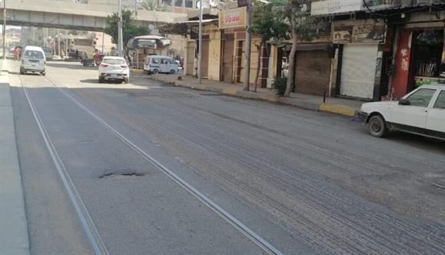 تكثيف أعمال الرصف بالشوارع التي كثرت فيها شكاوى المواطنين بنطاق أحياء غرب والعجمي