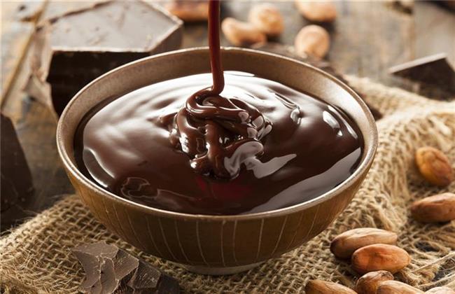 طريقة عمل صوص الشيكولاتة بأسهل الطرق