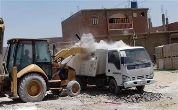   تكثيف حملات النظافة ورفع 275 طن قمامة ومخلفات بحي غرب سوهاج 