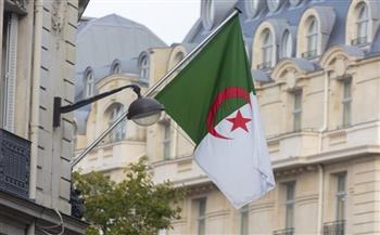   الجزائر تعلق نشاط سفارتها لدى أوكرانيا