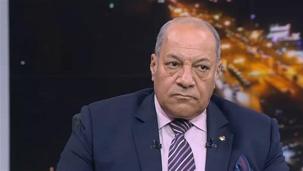 شعبة المخابز: تجار ومتعهدون ومستوردون يخزنون الدقيق السياحى لرفع سعره